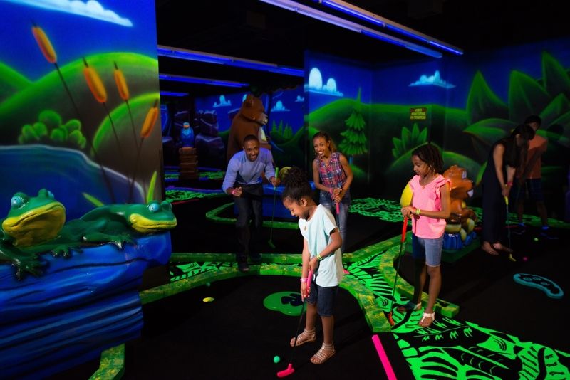גרדן גרוב Great Wolf Lodge Southern California מראה חיצוני תמונה