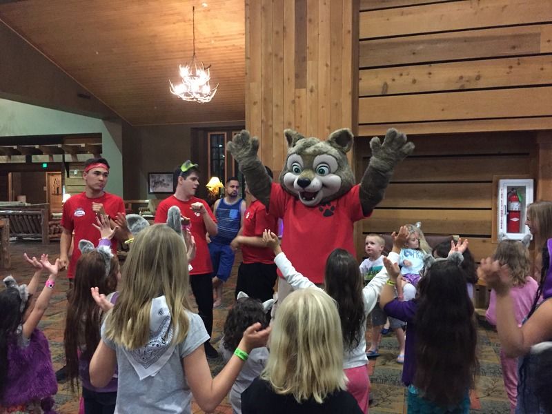 גרדן גרוב Great Wolf Lodge Southern California מראה חיצוני תמונה