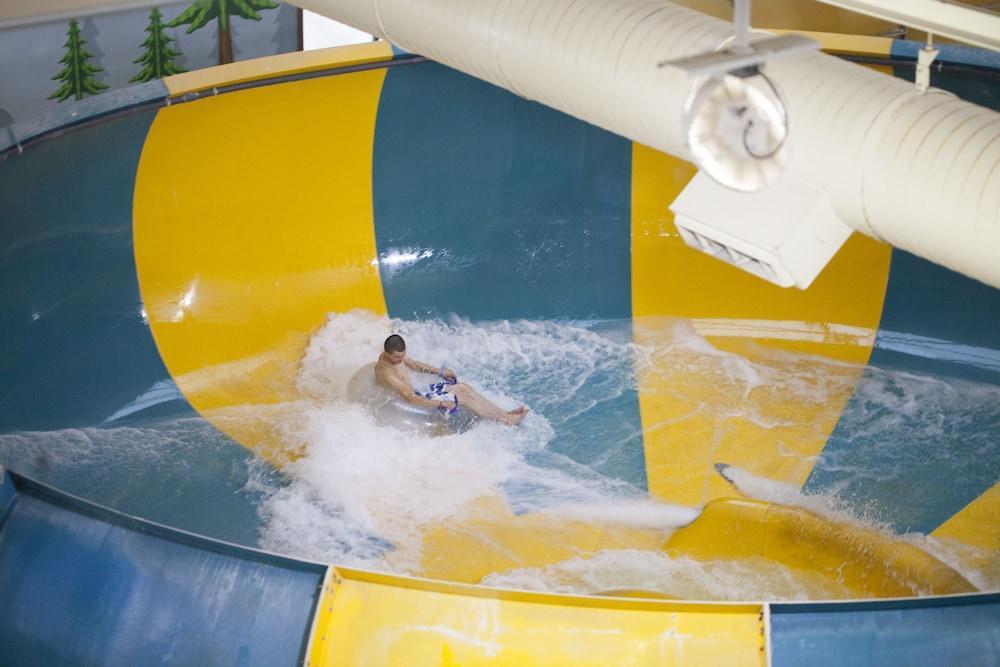 גרדן גרוב Great Wolf Lodge Southern California מראה חיצוני תמונה